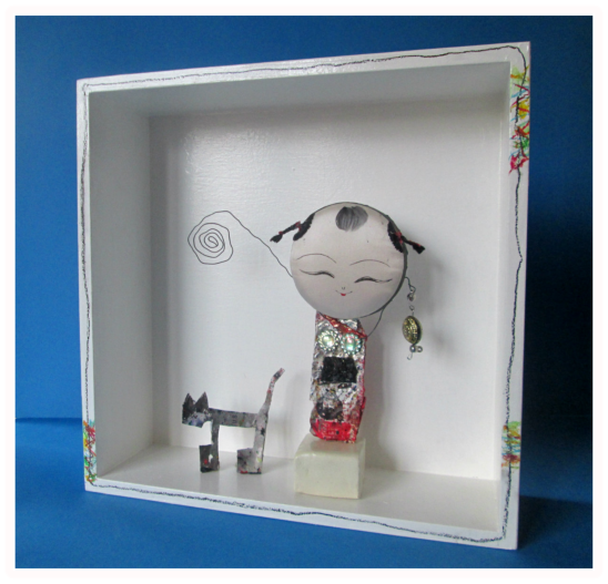 Objekt Nr.16    Chinagirl Kasten 30x30cm.